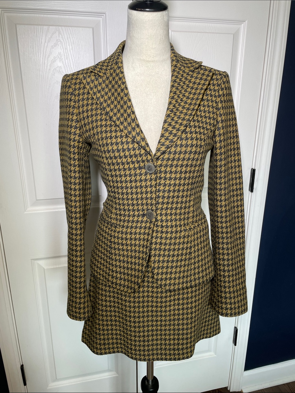 VTG Beymen Club Vintage Houndstooth Skirt Suit Set Blazer & Mini Skirt Tan Brown